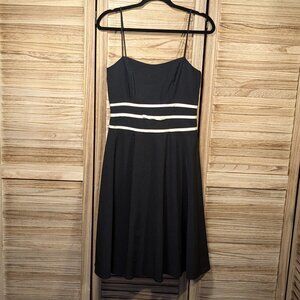 Amanda Laura Dress  Black and White Striped Size 7/8